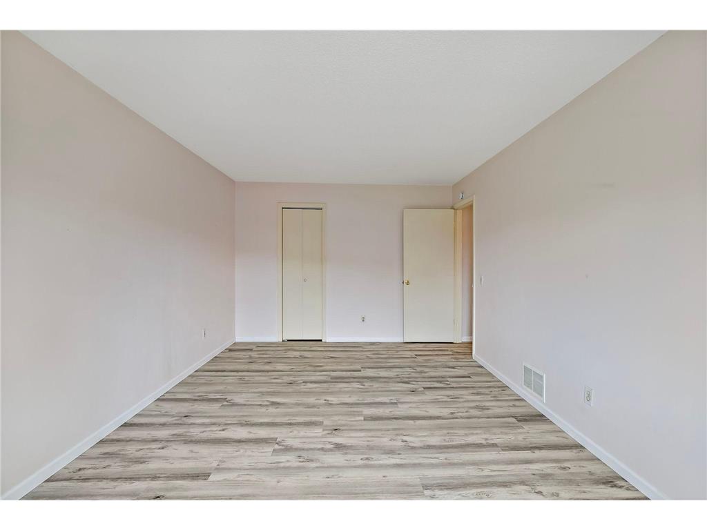2890 Castleford Court Woodbury MN 55125 7084523 image29