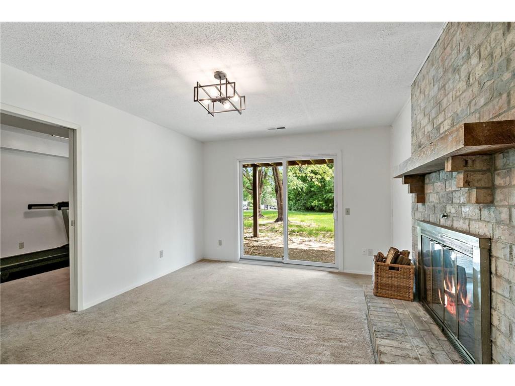 2890 Castleford Court Woodbury MN 55125 7084523 image33