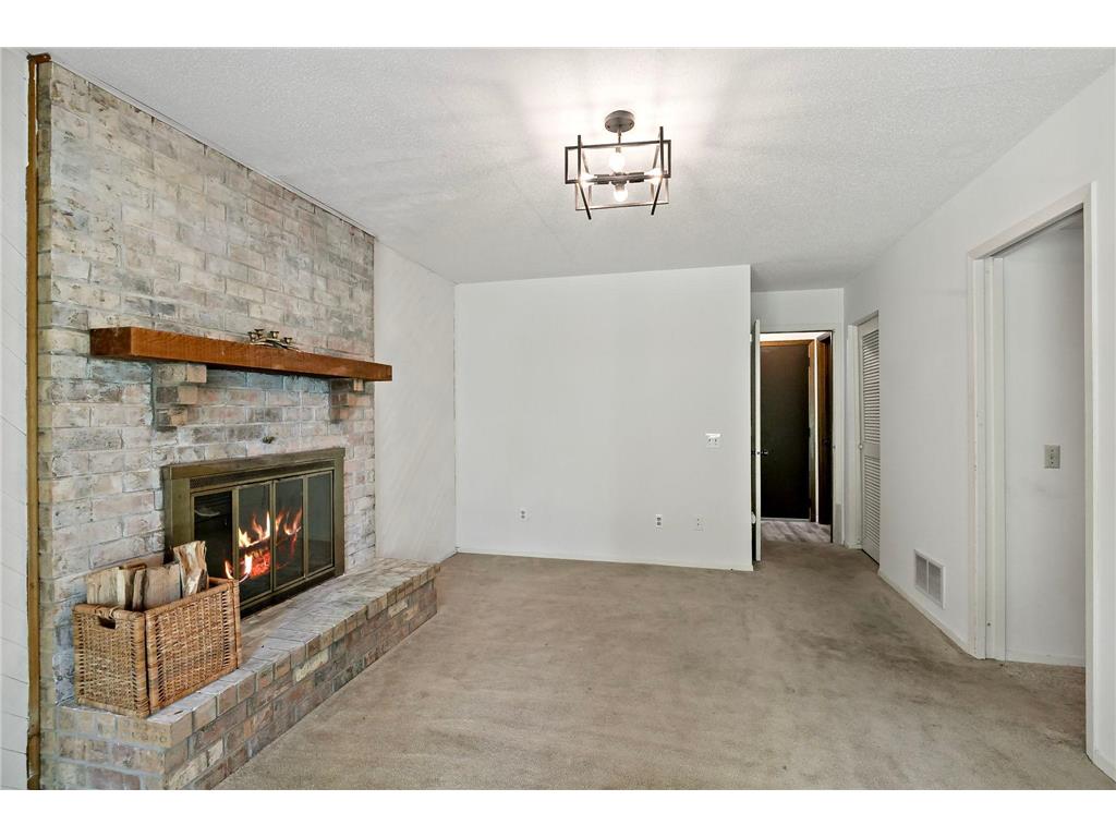 2890 Castleford Court Woodbury MN 55125 7084523 image34
