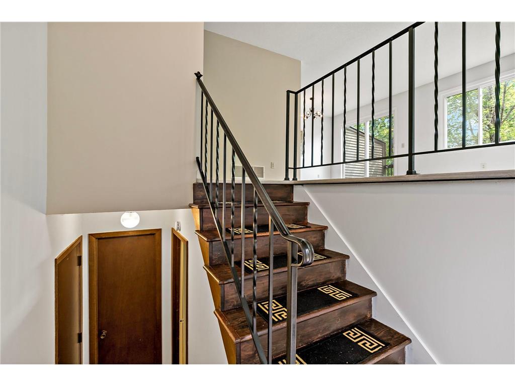 2890 Castleford Court Woodbury MN 55125 7084523 image6