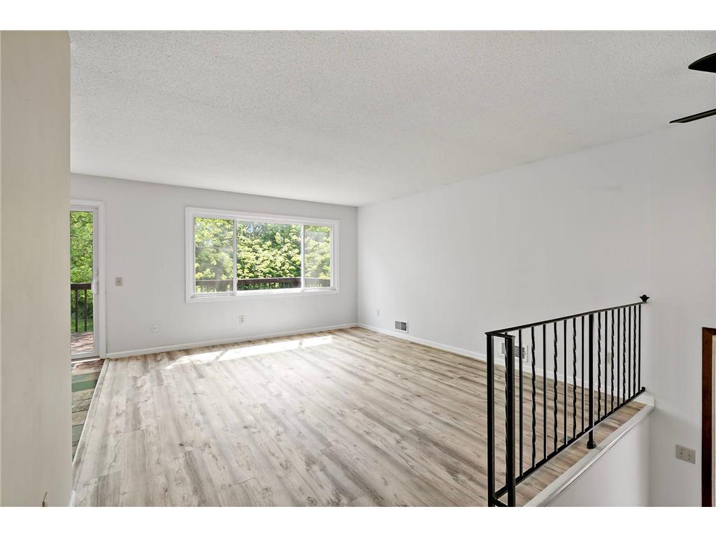 2890 Castleford Court Woodbury MN 55125 7084523 image7