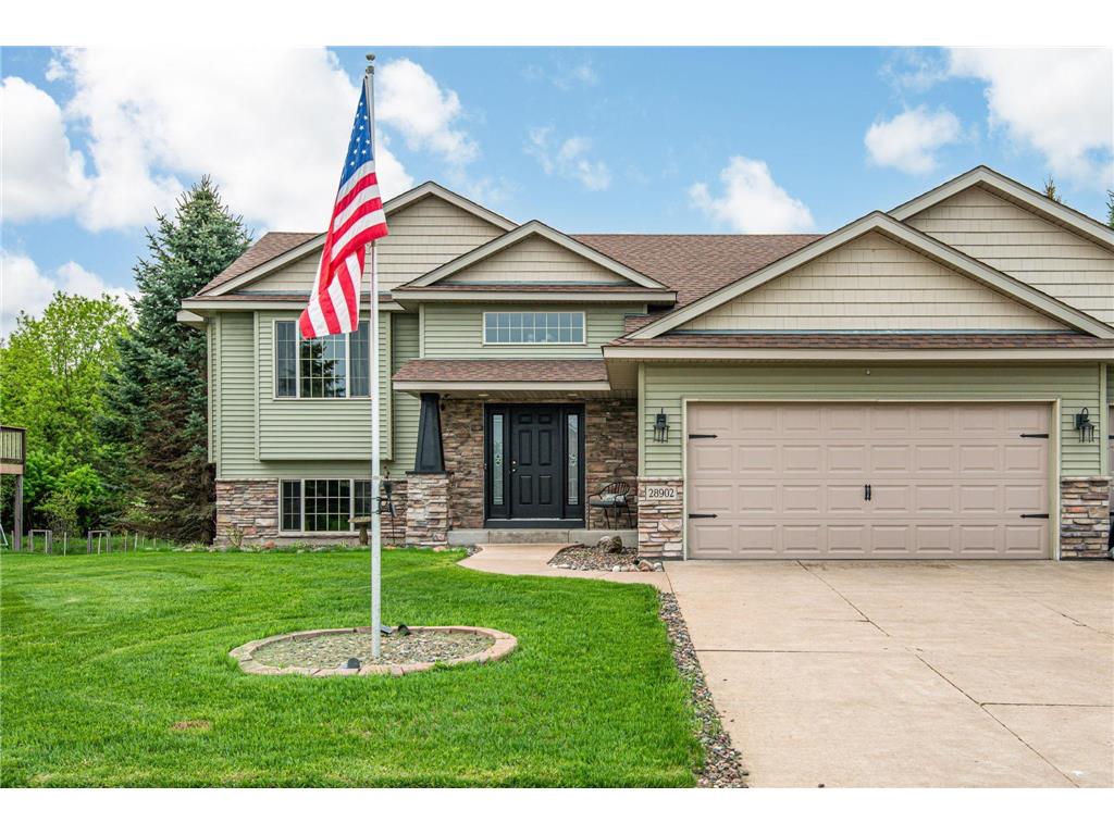 28902 Scenic Drive Chisago City MN 55013 6364271 image1