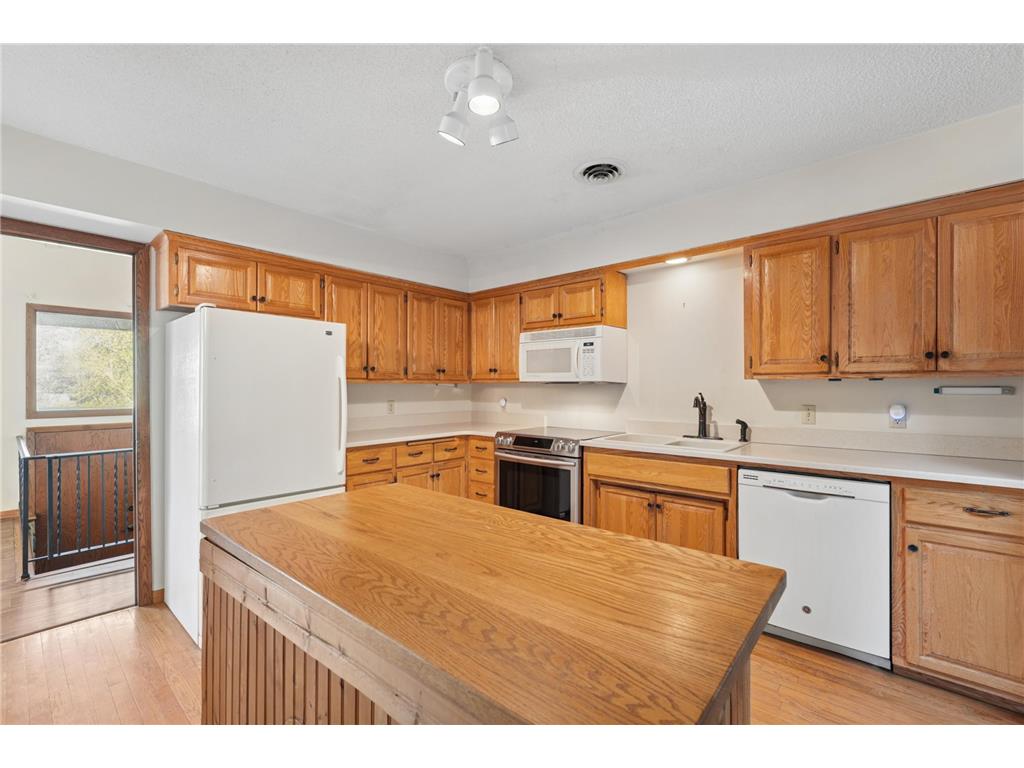 2891 Legion Avenue N Lake Elmo MN 55042 7062164 image9