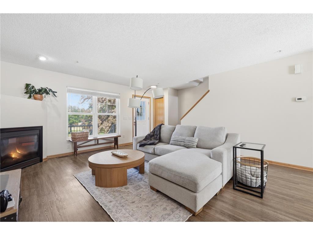 2894 Clover Ridge Drive Chaska MN 55318 7064970 image1