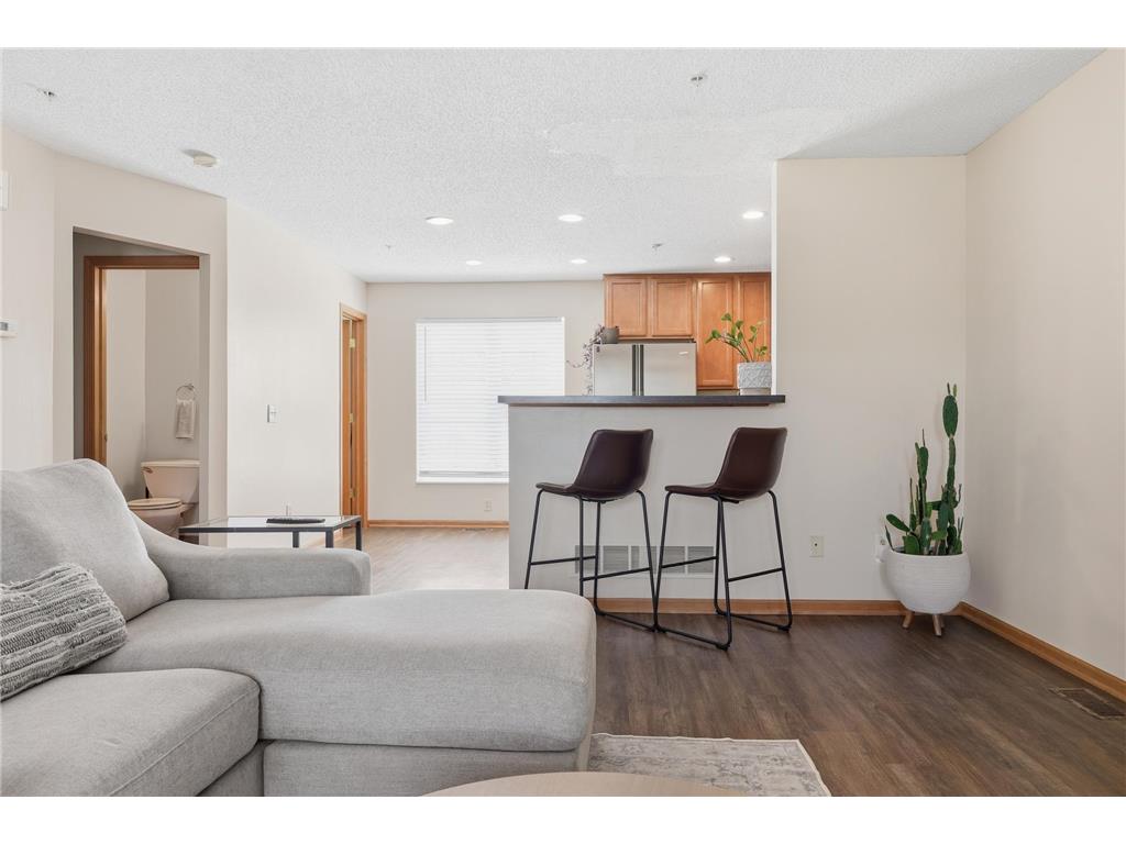 2894 Clover Ridge Drive Chaska MN 55318 7064970 image6
