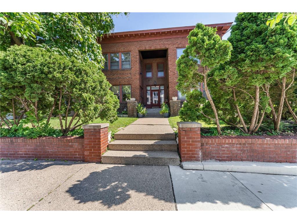 2895 James Avenue S #2 Minneapolis MN 55408 6722591 image1