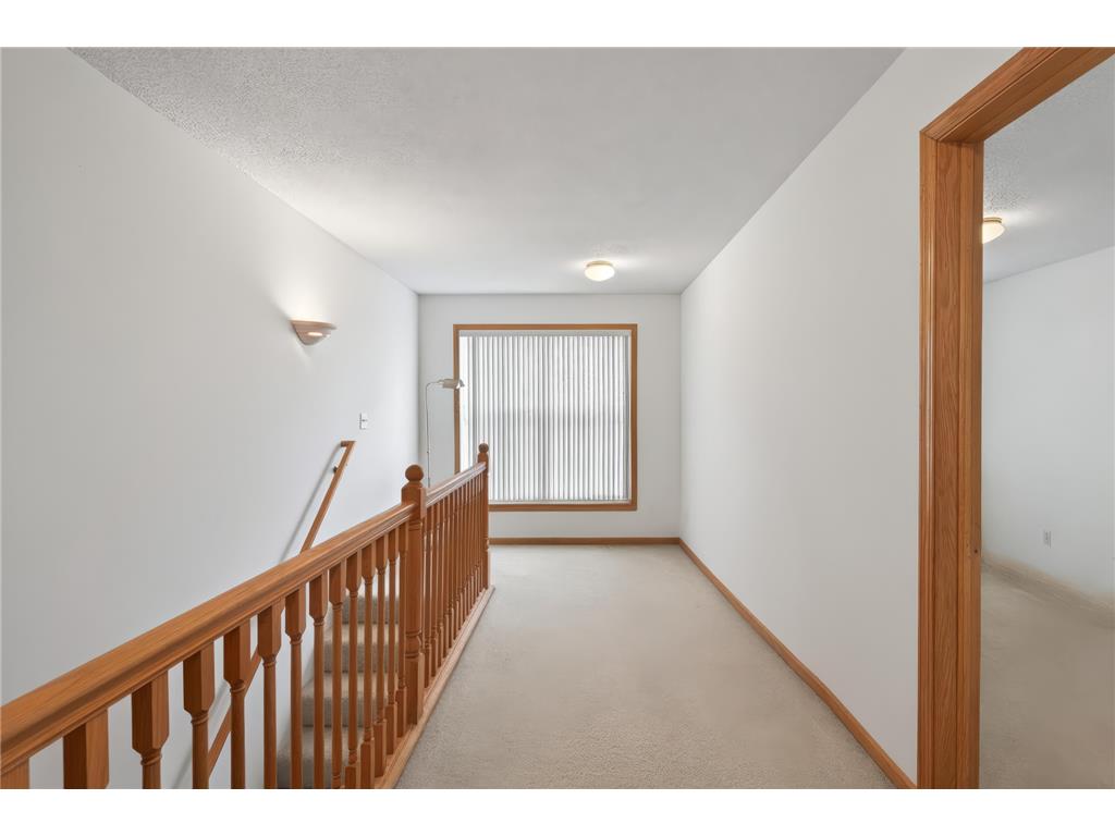 2897 Mark Twain Drive Chaska MN 55318 7029318 image24