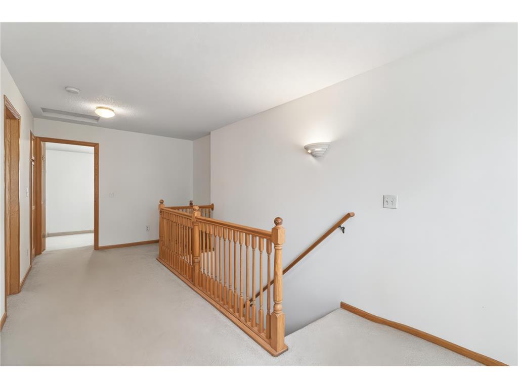 2897 Mark Twain Drive Chaska MN 55318 7029318 image25