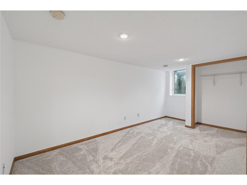 2897 Mark Twain Drive Chaska MN 55318 7029318 image29
