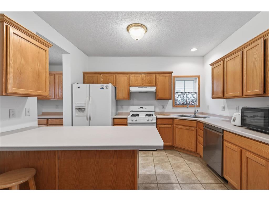 2897 Mark Twain Drive Chaska MN 55318 7029318 image3