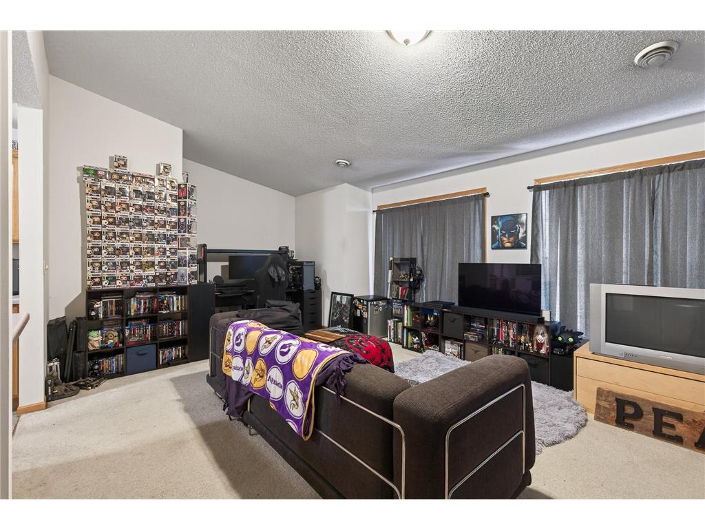 2897 Mark Twain Drive Chaska MN 55318 7029318 image34