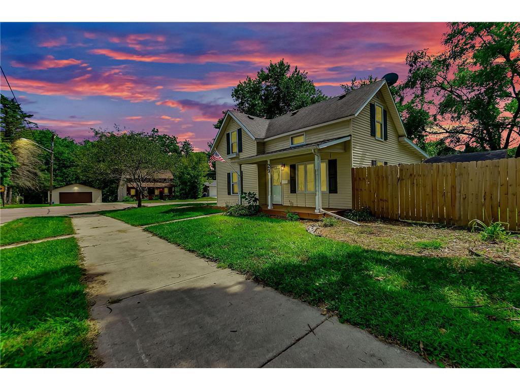 29 12th Street NE Faribault MN 55021 6423080 image1