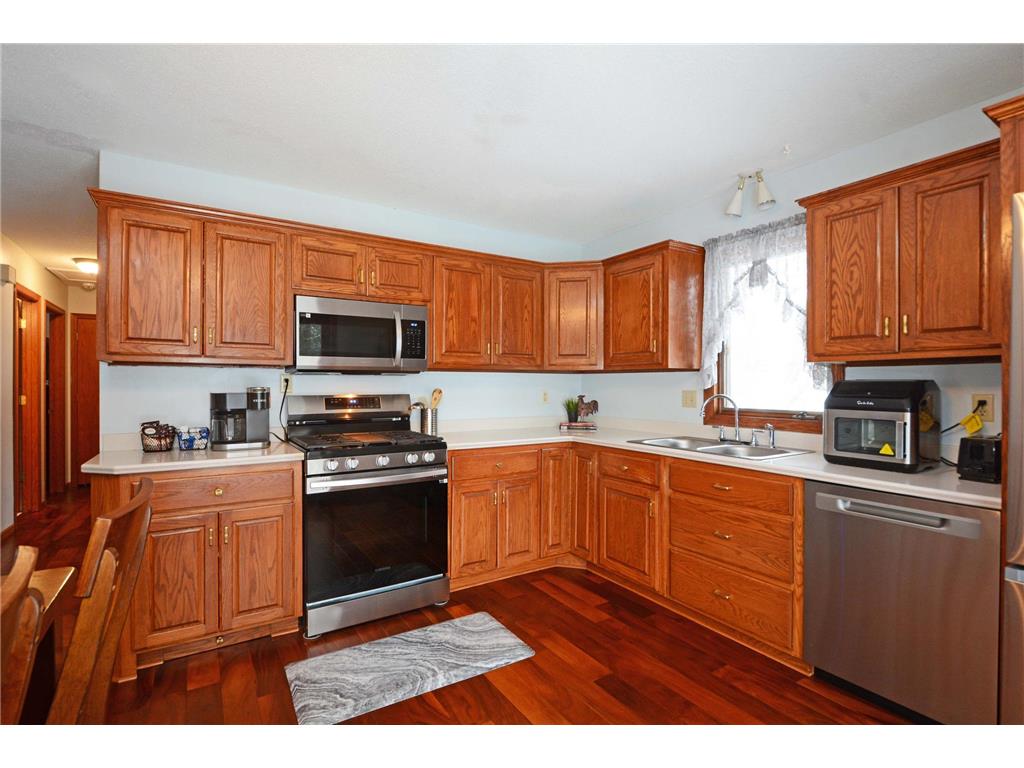 29 E 129th Street Burnsville MN 55337 6821913 image11