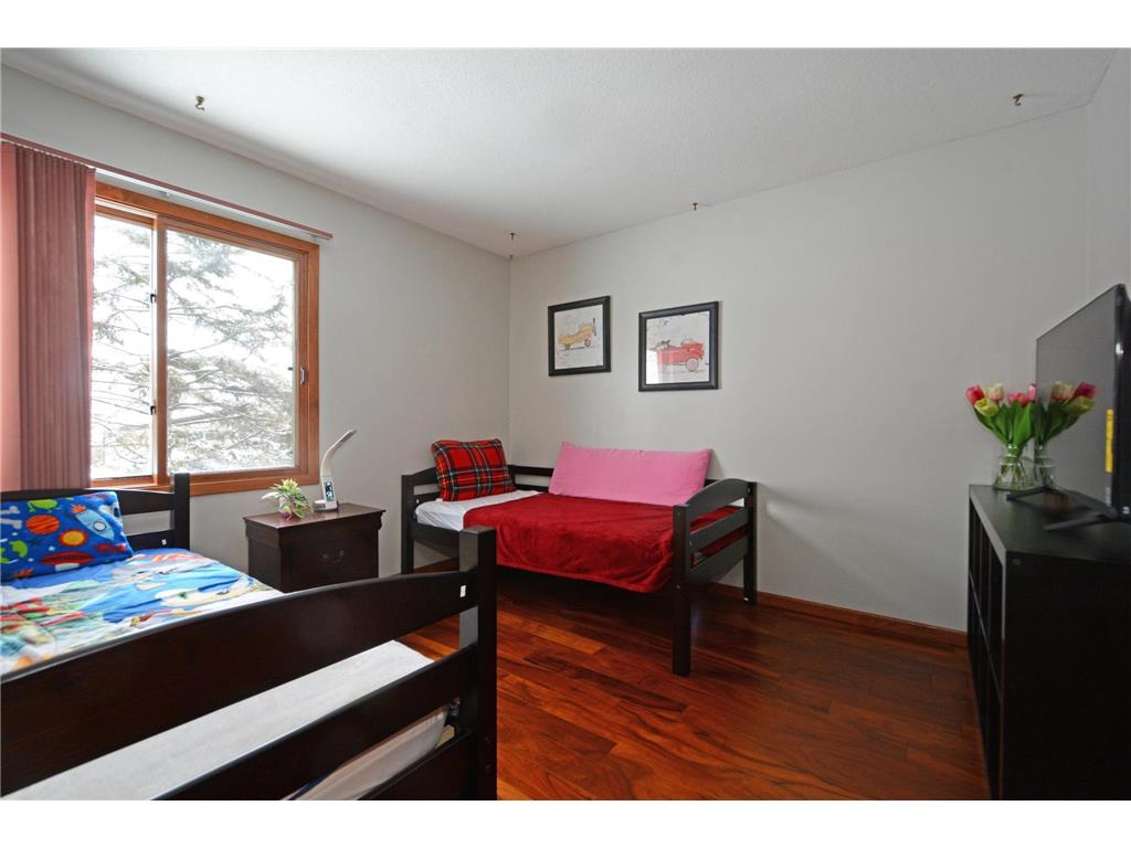 29 E 129th Street Burnsville MN 55337 6821913 image16