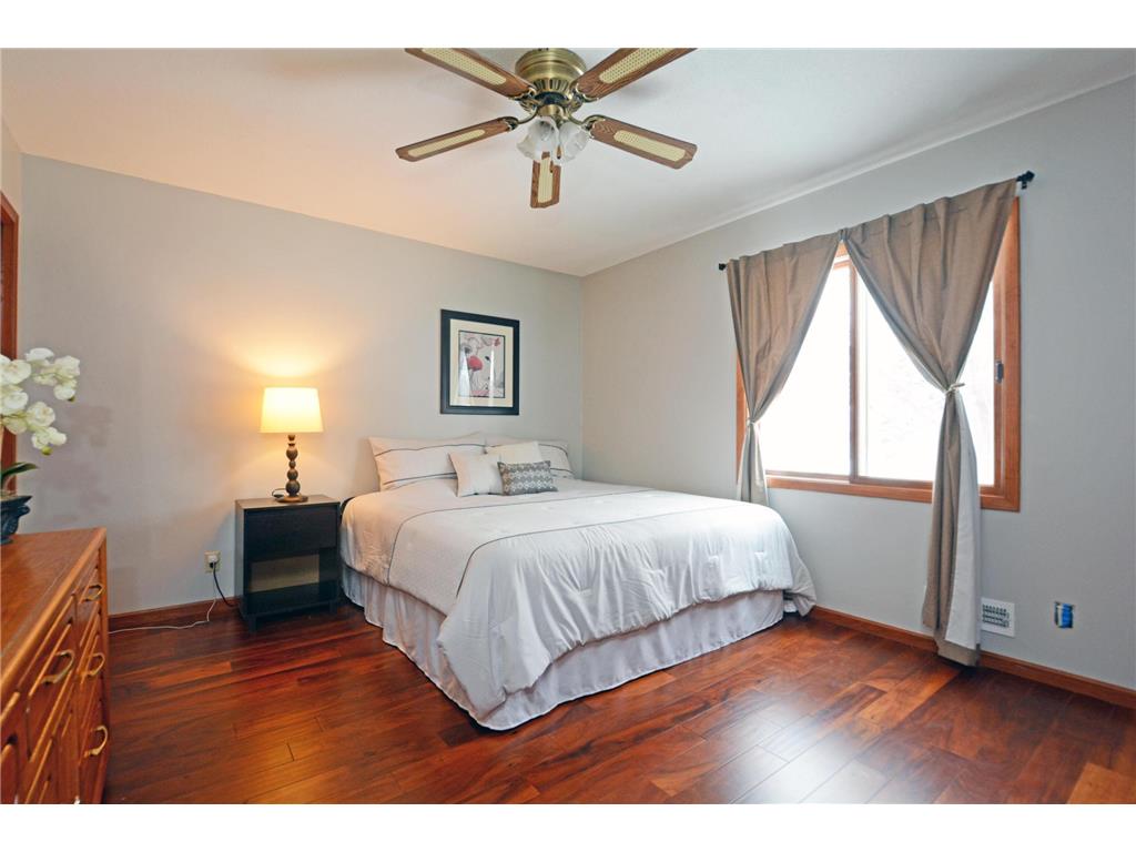 29 E 129th Street Burnsville MN 55337 6821913 image18