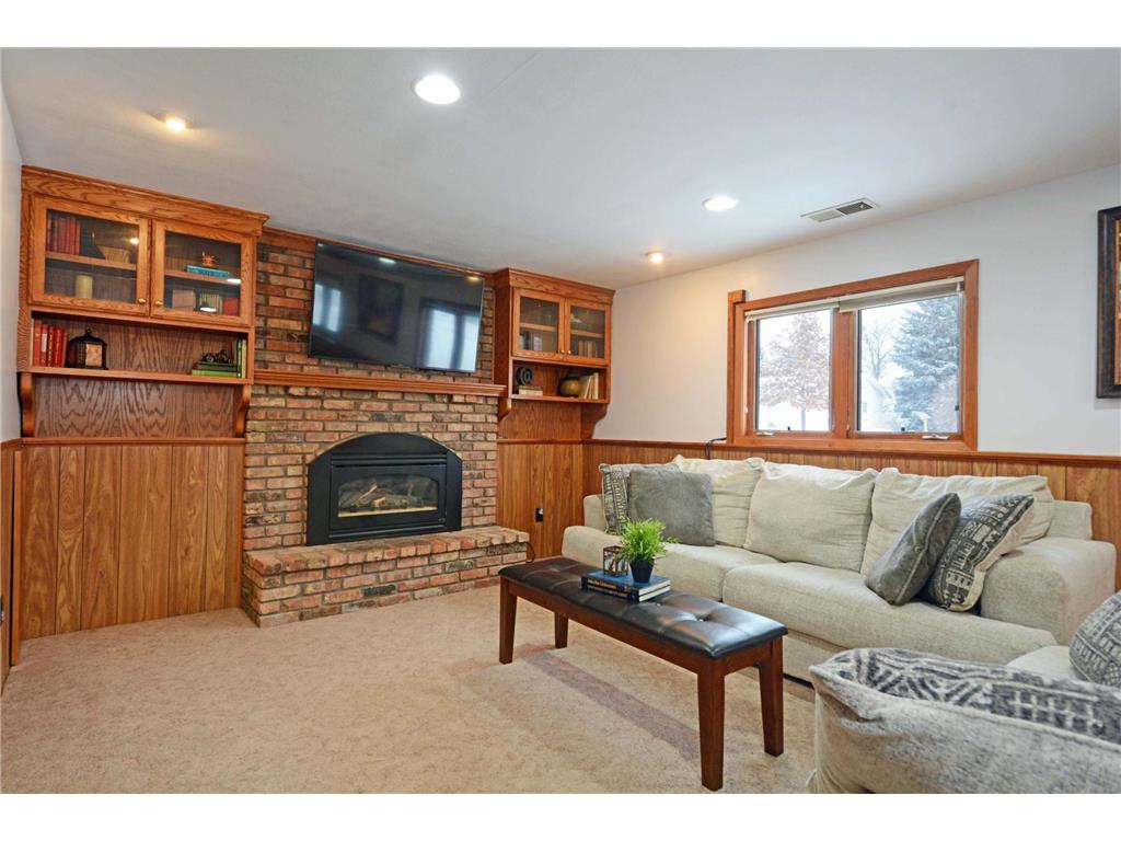 29 E 129th Street Burnsville MN 55337 6821913 image22