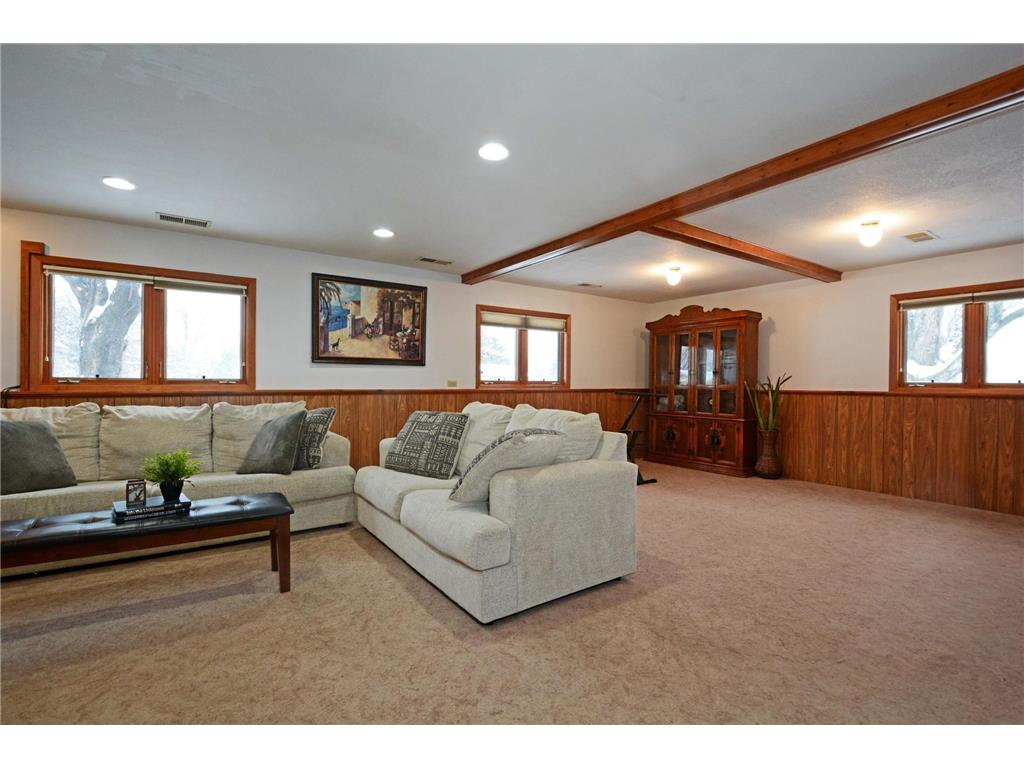 29 E 129th Street Burnsville MN 55337 6821913 image25