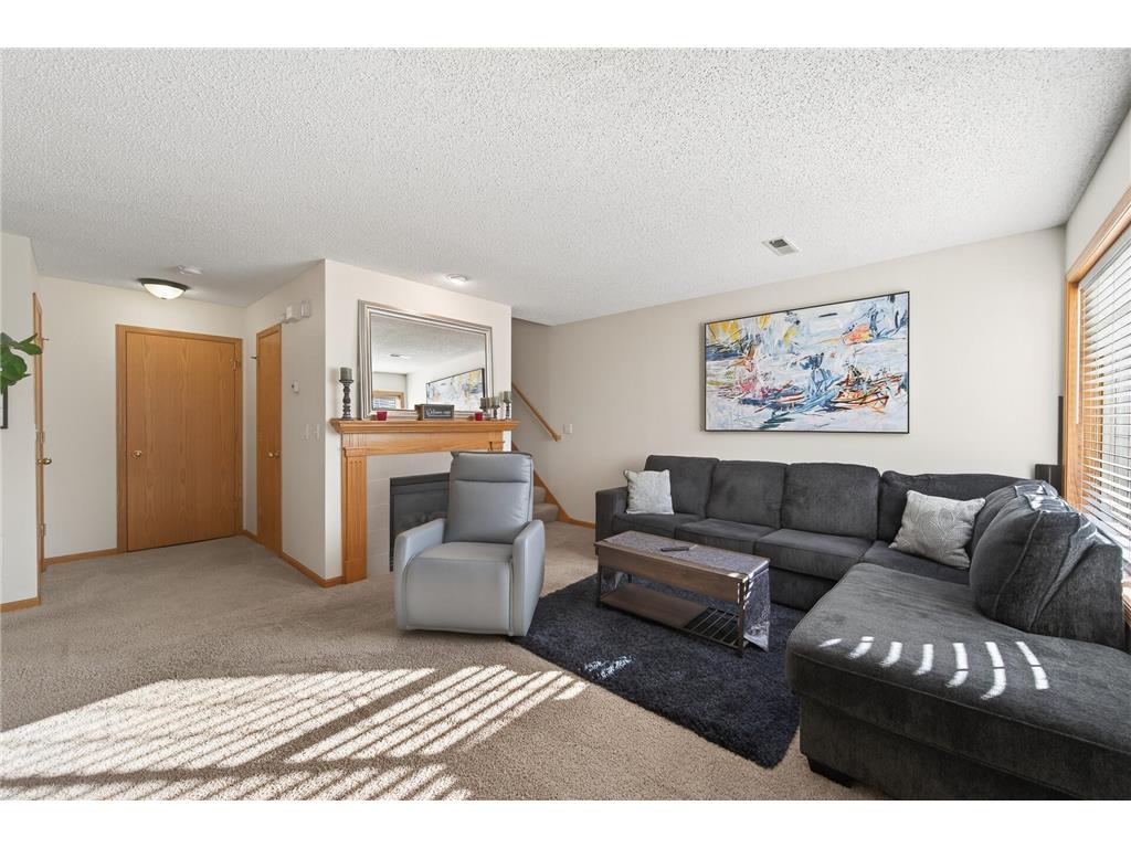 29 Landau Alcove Woodbury MN 55125 7023110 image8