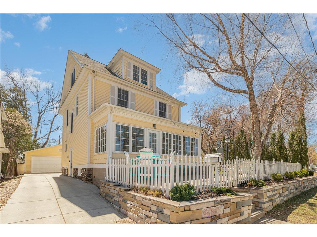 29 W Lake Street Excelsior MN 55331 - Lake Minnetonka 6545070 image1