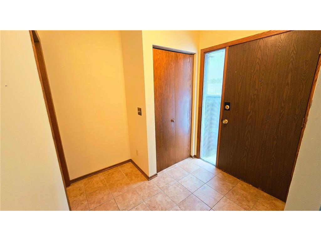 29 Walden Street Burnsville MN 55337 7016957 image19