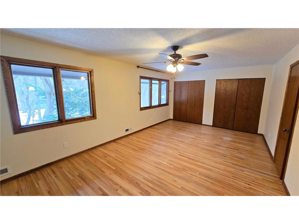 29 Walden Street Burnsville MN 55337 7016957 image26