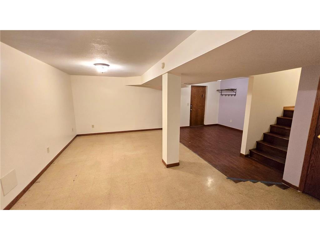 29 Walden Street Burnsville MN 55337 7016957 image32