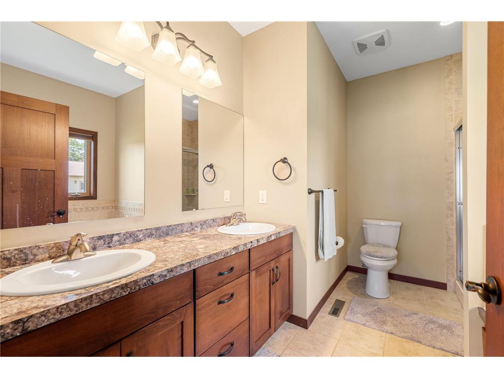 290 Acorn Place NE Owatonna MN 55060 7087134 image18