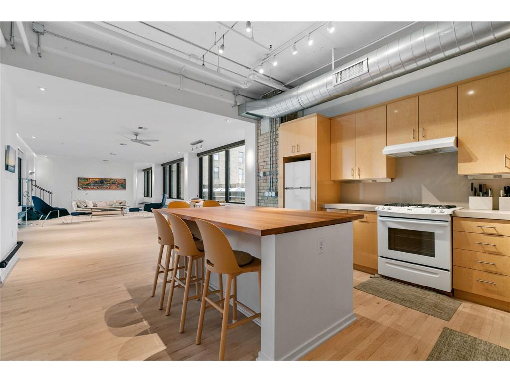 290 Market Street #314 Minneapolis MN 55405 7044655 image3