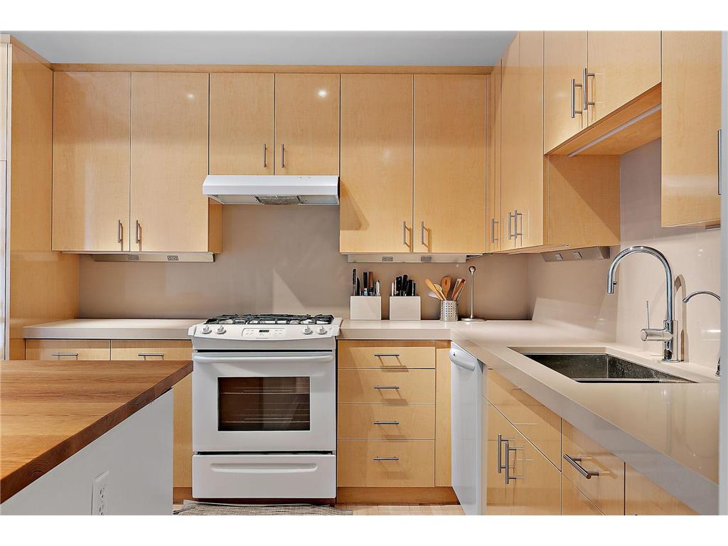 290 Market Street #314 Minneapolis MN 55405 7044655 image5
