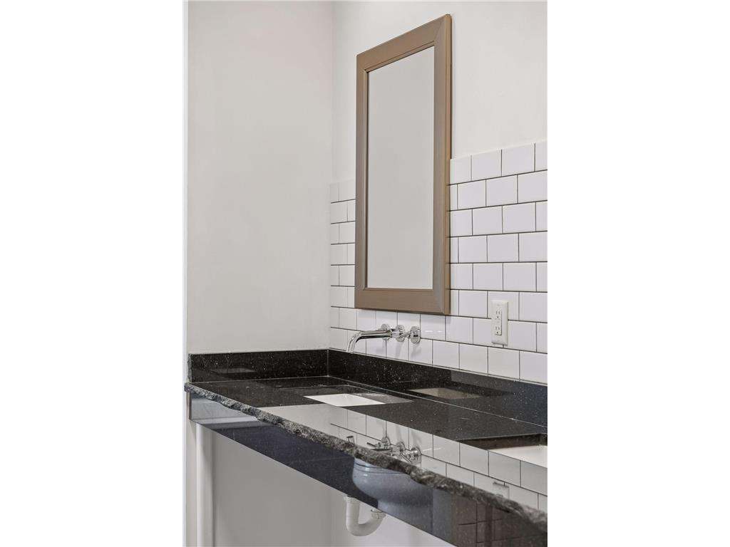 290 Market Street #509 Minneapolis MN 55405 7083030 image9
