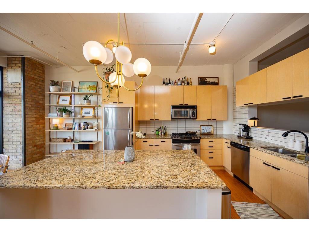 290 Market Street #608 Minneapolis MN 55405 7023025 image3