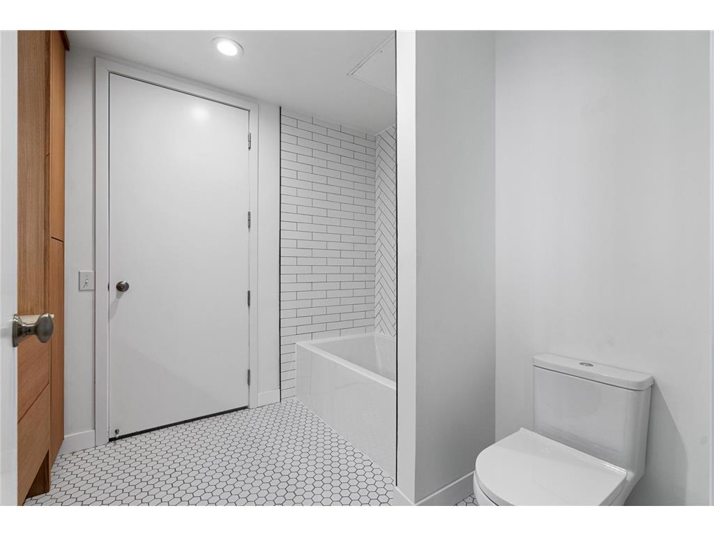 290 Market Street #702 Minneapolis MN 55405 7068958 image37