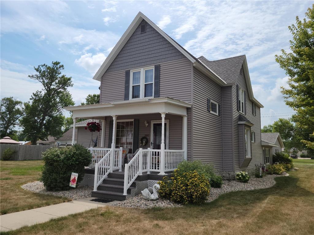 290 N Broadway Wells MN 56097 6411342 image1