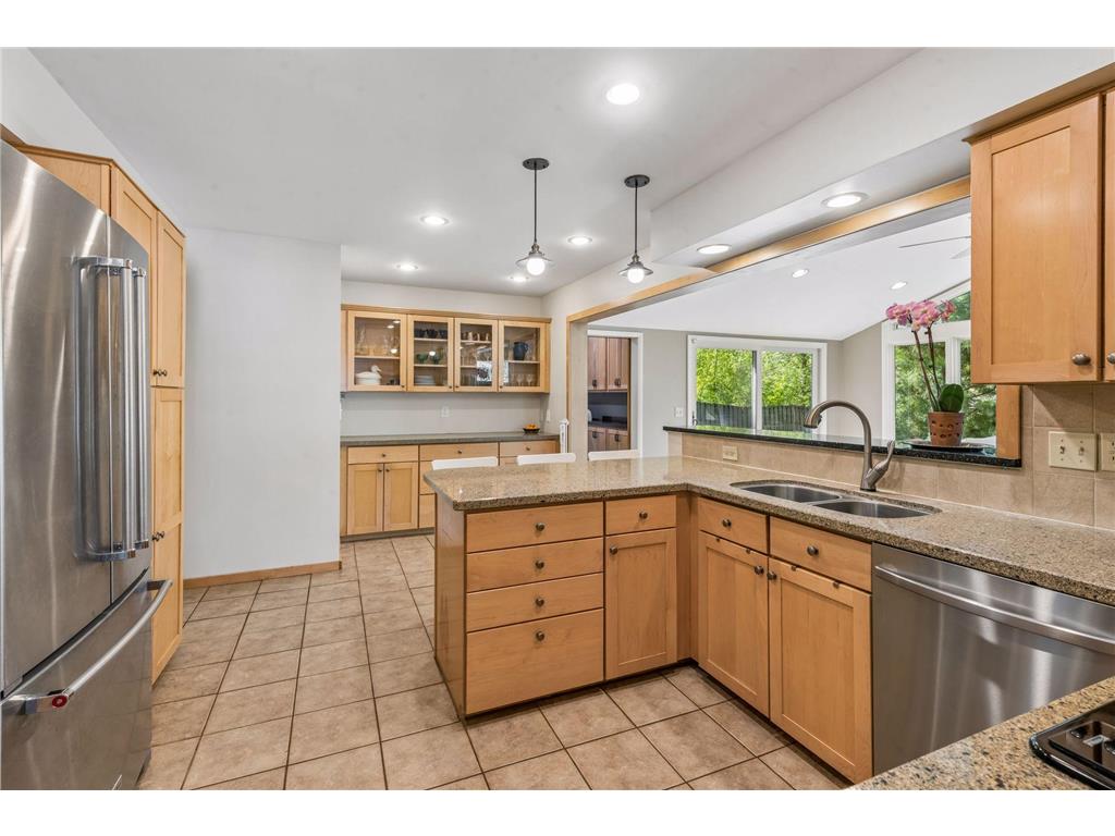 290 Ridgeview Drive E Wayzata MN 55391 7073361 image13