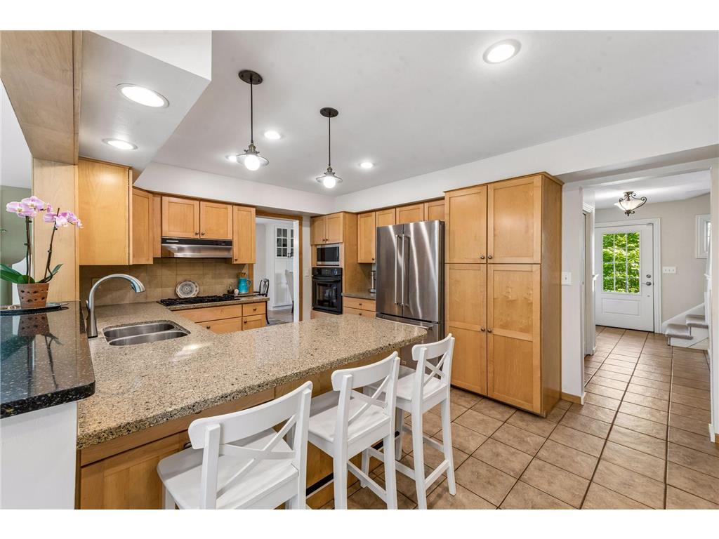290 Ridgeview Drive E Wayzata MN 55391 7073361 image16