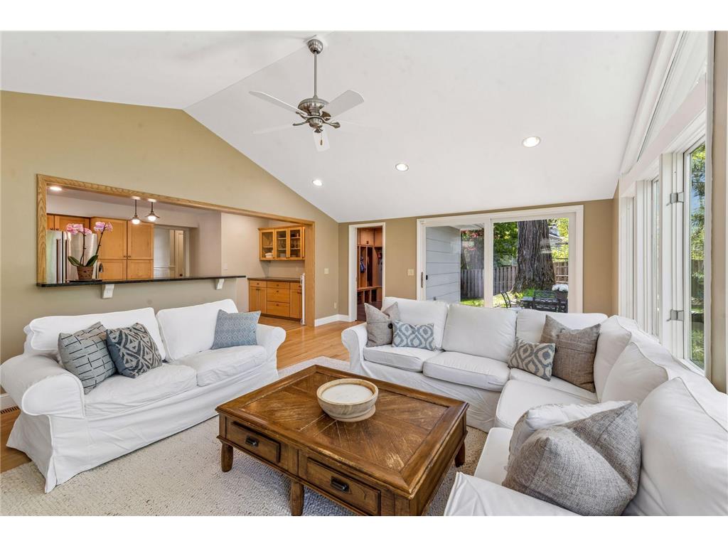290 Ridgeview Drive E Wayzata MN 55391 7073361 image20