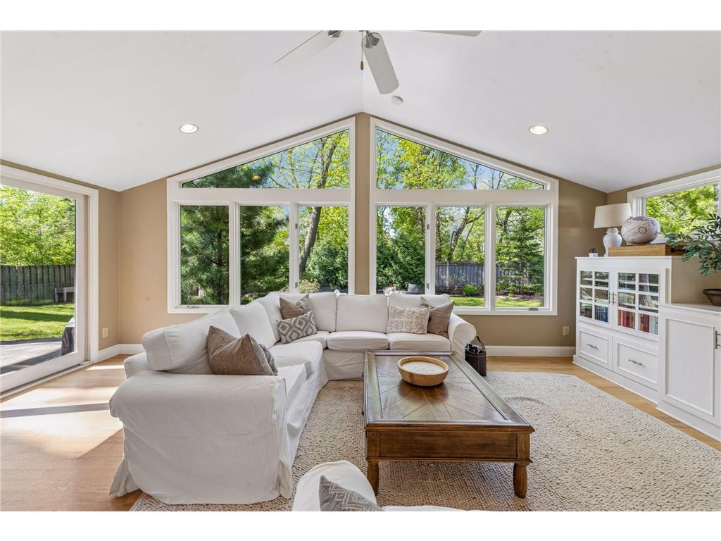 290 Ridgeview Drive E Wayzata MN 55391 7073361 image22