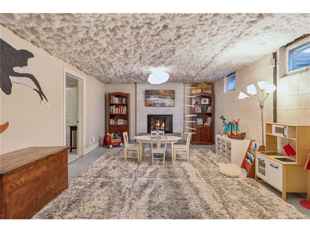 290 Ridgeview Drive E Wayzata MN 55391 7073361 image35