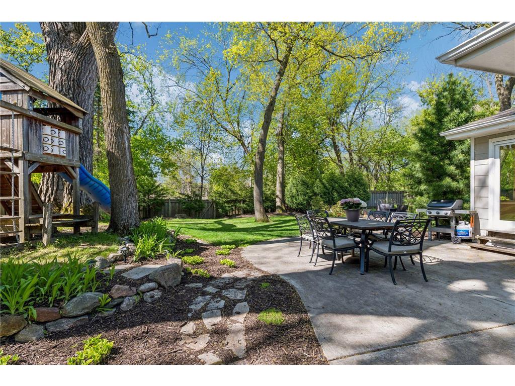 290 Ridgeview Drive E Wayzata MN 55391 7073361 image38