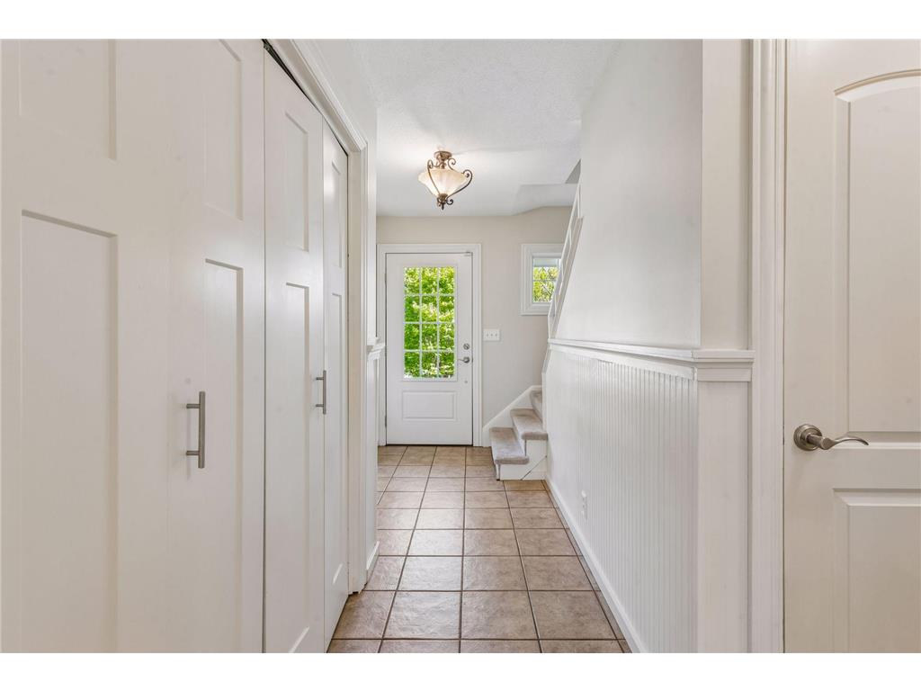 290 Ridgeview Drive E Wayzata MN 55391 7073361 image5