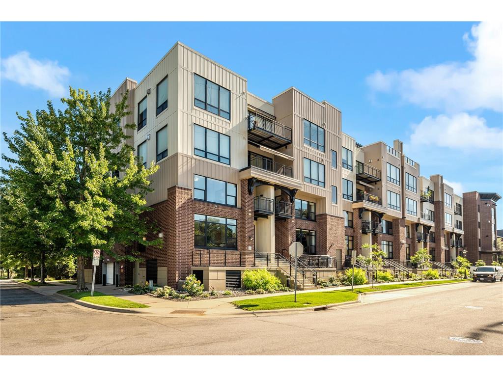 290 Spring Street Saint Paul MN 55102 6592569 image1