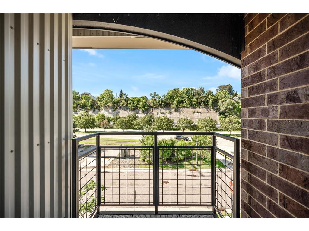 290 Spring Street Saint Paul MN 55102 6592569 image29