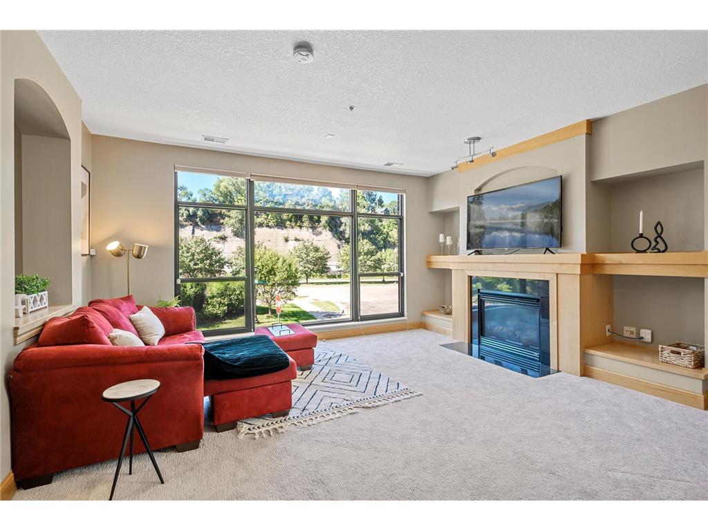 290 Spring Street Saint Paul MN 55102 6592569 image5