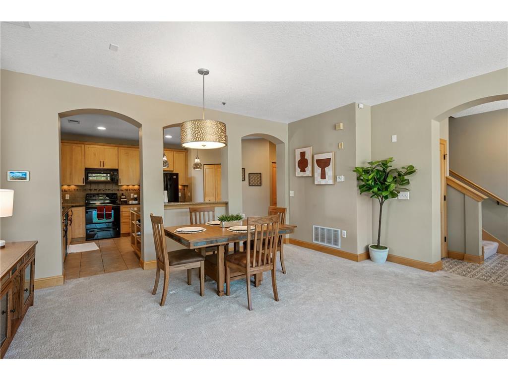 290 Spring Street Saint Paul MN 55102 6592569 image9