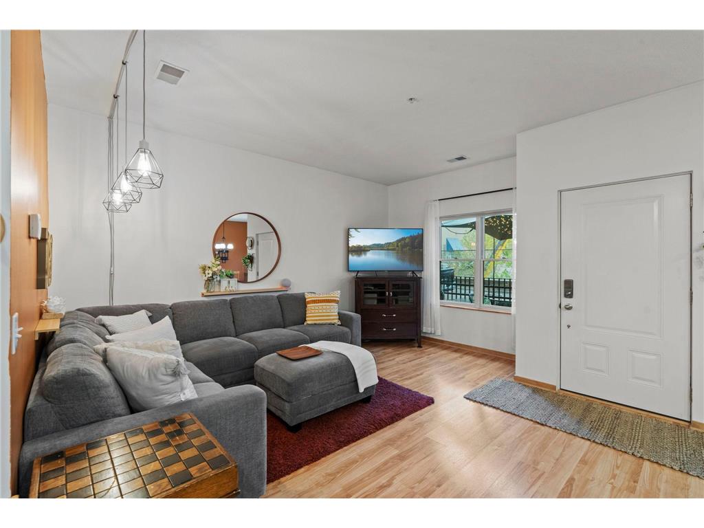 2900 11th Avenue S #1009 Minneapolis MN 55407 7088856 image4