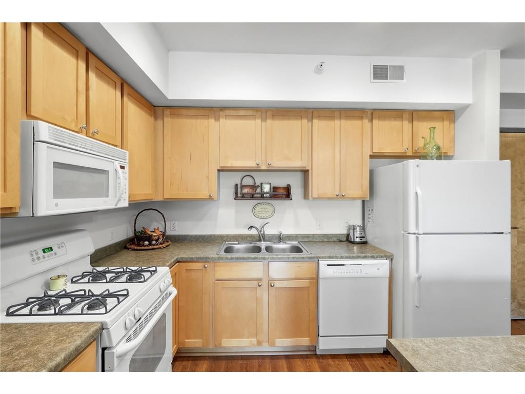 2900 11th Avenue S #402 Minneapolis MN 55407 7035740 image6