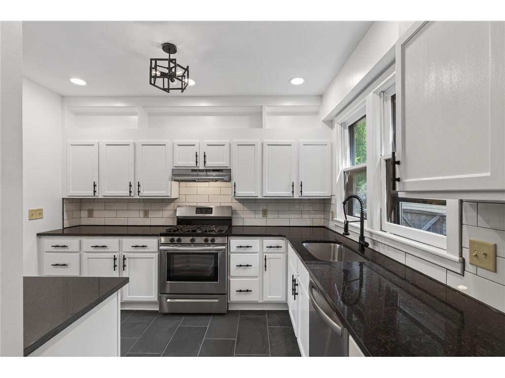 2900 30th Avenue S Minneapolis MN 55406 7032008 image15