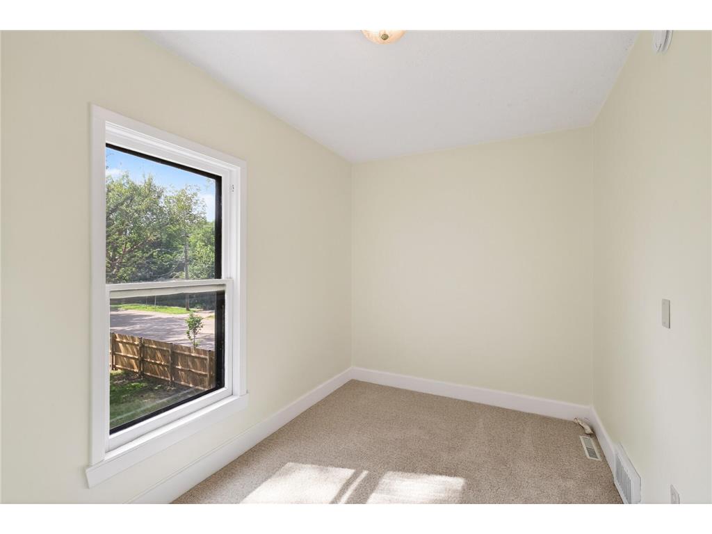 2900 30th Avenue S Minneapolis MN 55406 7032008 image27
