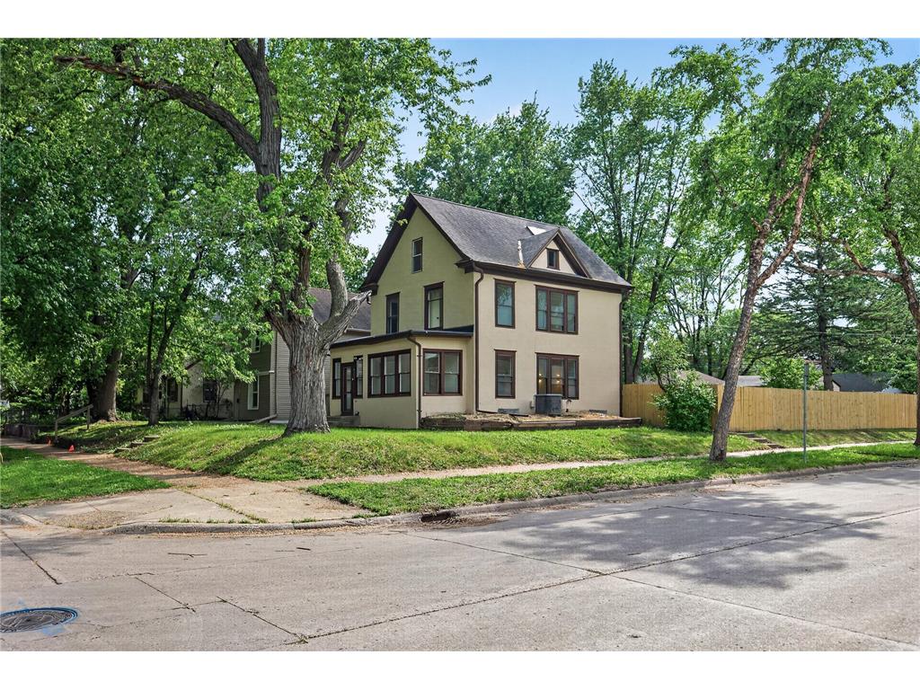 2900 30th Avenue S Minneapolis MN 55406 7032008 image3