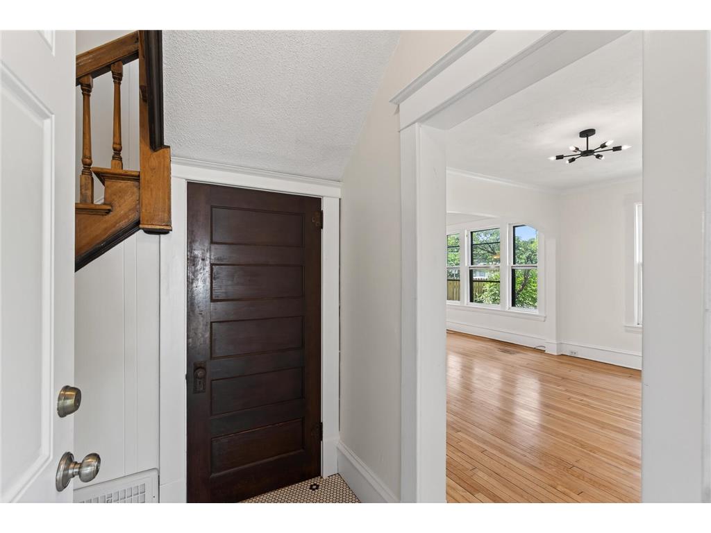 2900 30th Avenue S Minneapolis MN 55406 7032008 image8